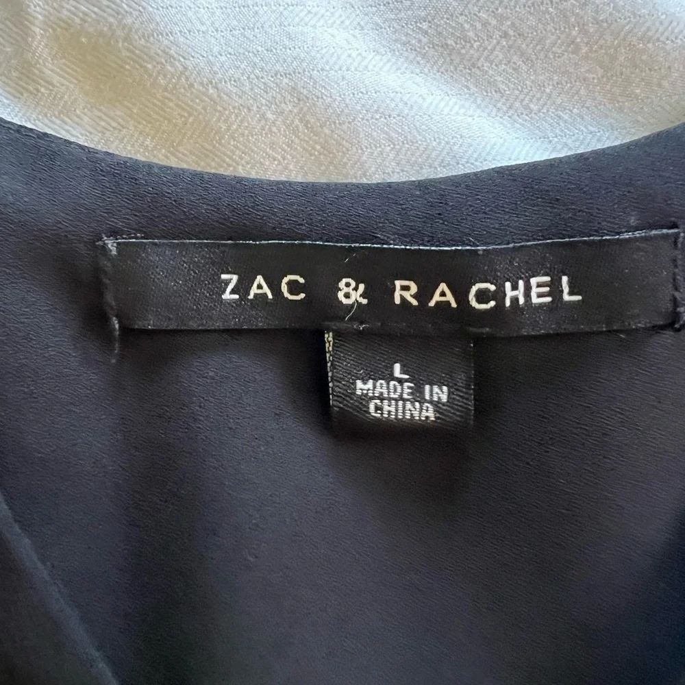 Zac & Rachel Black Sleeveless V-Neck Blouse with Relaxed Fit